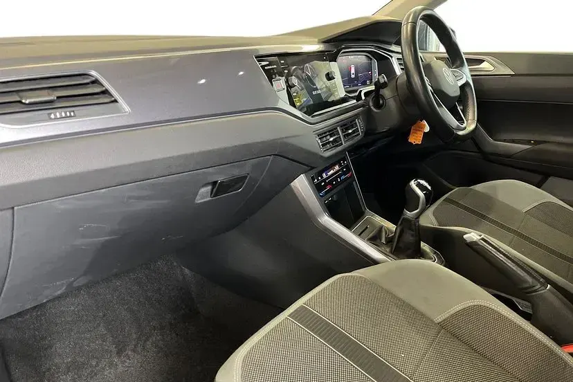 Used VW Polo Style 95 HP (69 kW) 2023 Smokey grey Hatchback
