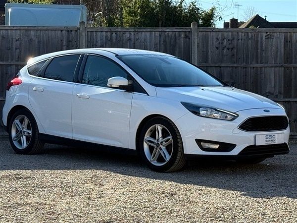 White Used 2015 Ford Focus Zetec Hatchback | £4,590 (Fair price) - Image 1/1