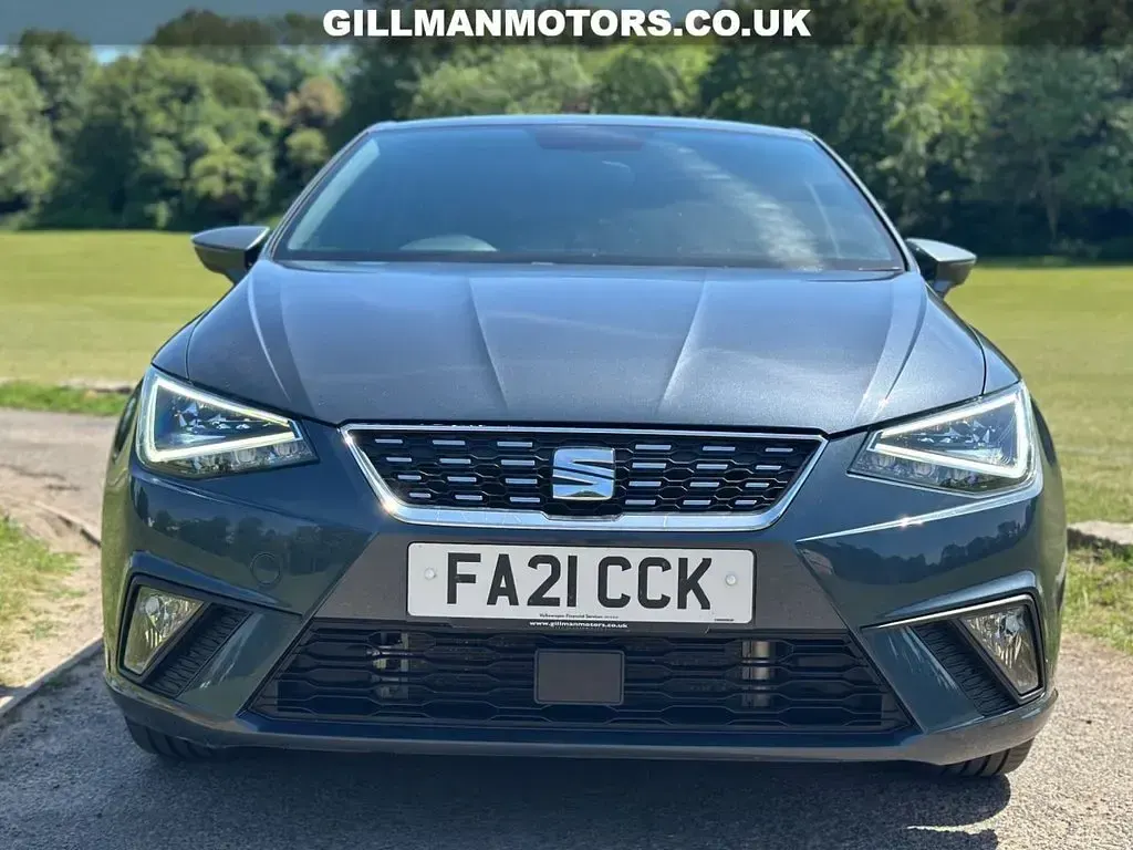 Używany Seat Ibiza XCELLENCE 110 KM (80 kW) 2021 Szary Hatchback