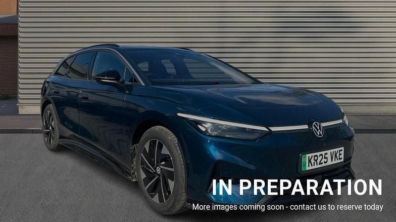 Blue Used 2025 VW ID.7 Pro Sedan | £37,118 (Super price) - Image 1/4