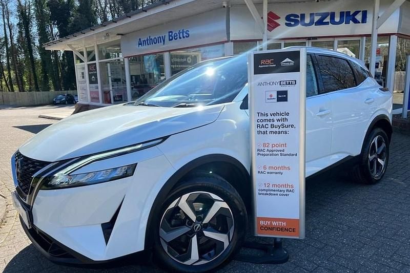 Used Nissan Qashqai N-Connecta 2024 White SUV