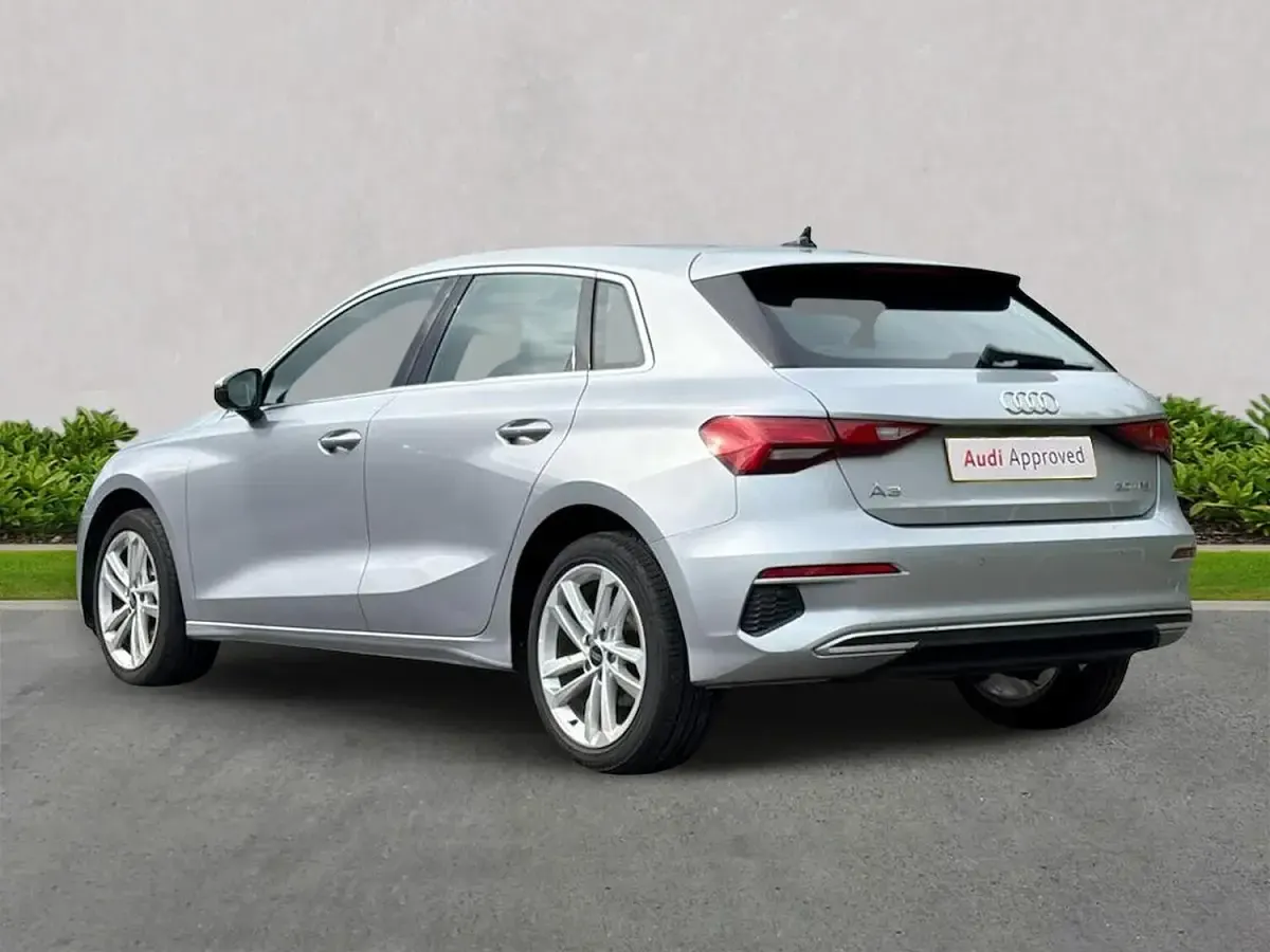 Used Audi A3 Sportback Sport 110 HP (80 kW) 2024 Silver Hatchback