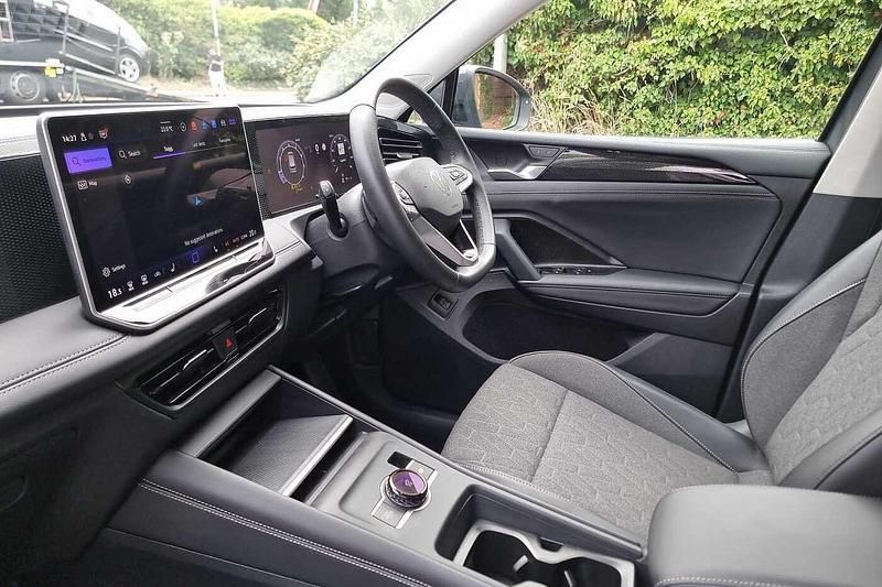 Used VW Tiguan Match 150 HP (110 kW) 2024 Grey SUV