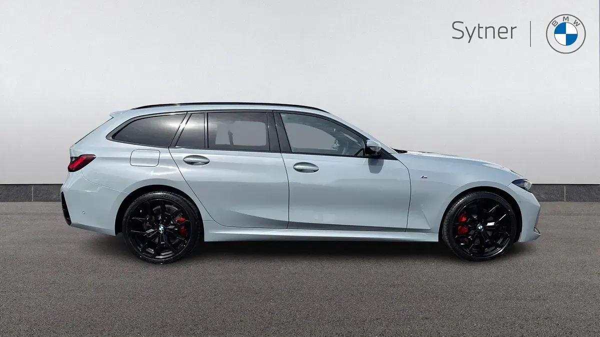 Used BMW 330 M Sport 288 HP (211 kW) 2026 Grey Estate