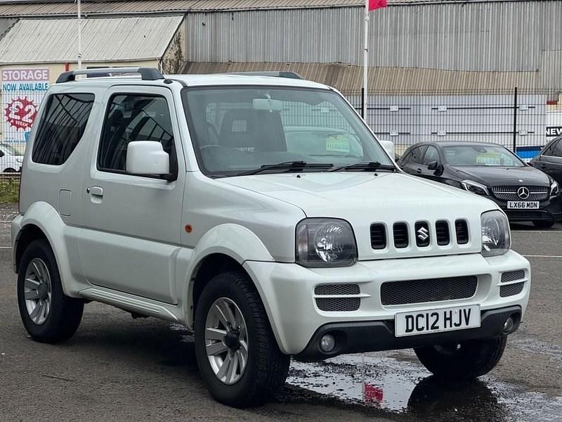 Używany Suzuki Jimny SZ4 85 KM (62 kW) 2012 Biały SUV