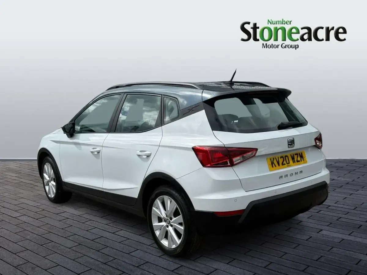 Used Seat Arona SE Technology 95 HP (69 kW) 2020 White SUV