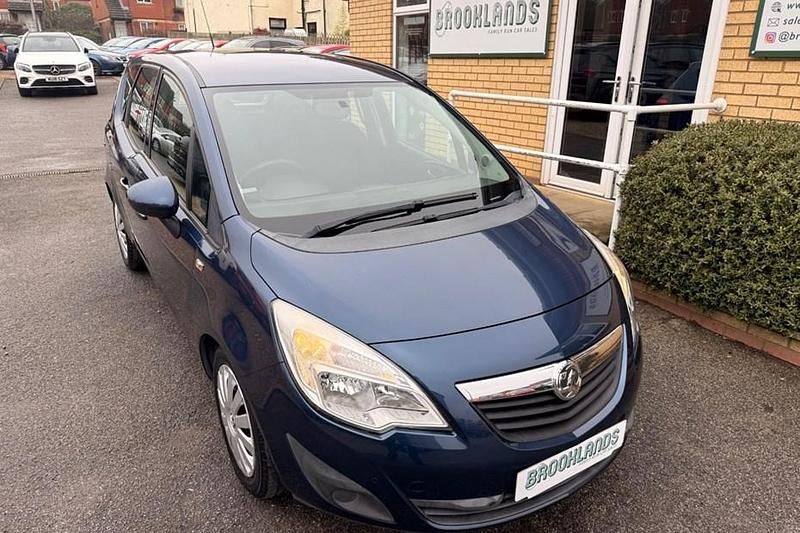 Used Vauxhall Meriva 100 HP (73 kW) 2011 Blue MPV