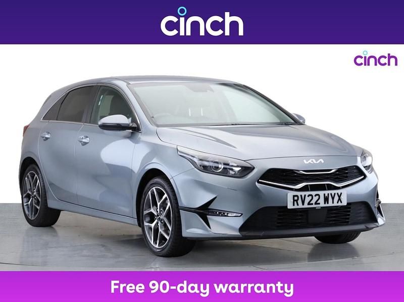 Silver Used 2022 Kia Ceed 3 Hatchback | £14,689 (Fair price) - Image 1/3