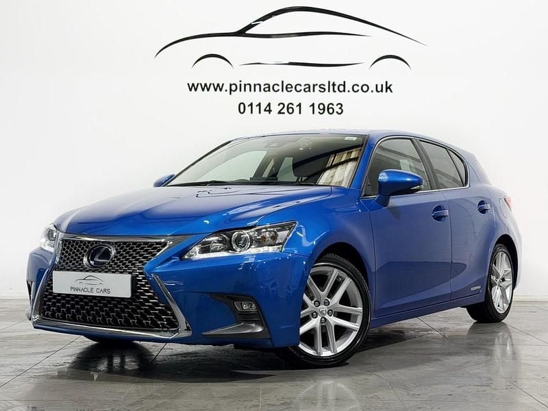 Blue Used 2020 Lexus CT200h Hatchback | £15,950 (Fair price) - Image 1/3