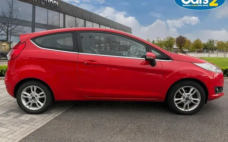 Used Ford Fiesta Zetec 82 HP (60 kW) 2017 Hatchback