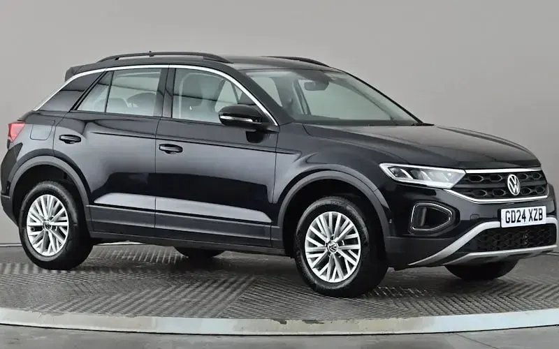 Used VW T-Roc Life 150 HP (110 kW) 2024 SUV