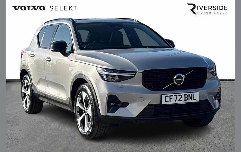 Used Volvo XC40 Ultimate 197 HP (144 kW) 2022 Silver dawn SUV