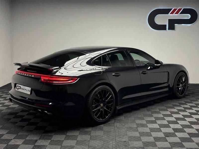 Used Porsche Panamera 421 HP (309 kW) 2017 Black Hatchback
