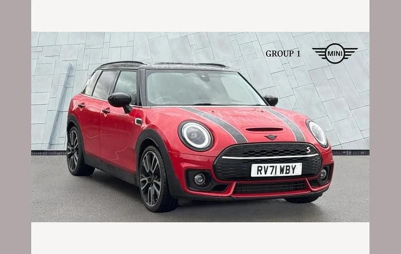 Chili red Used 2021 Mini Cooper Clubman Sport Estate | £20,095 (A bit pricey) - Image 1/4