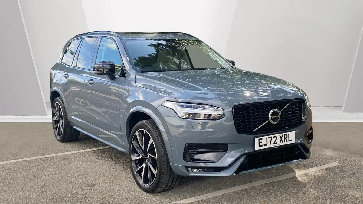 Used Volvo XC90 Plus 235 HP (172 kW) 2023 SUV