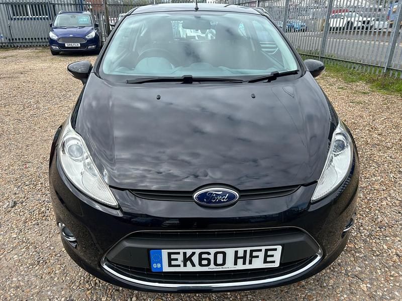 Used Ford Fiesta Zetec 82 HP (60 kW) 2010 Black Hatchback