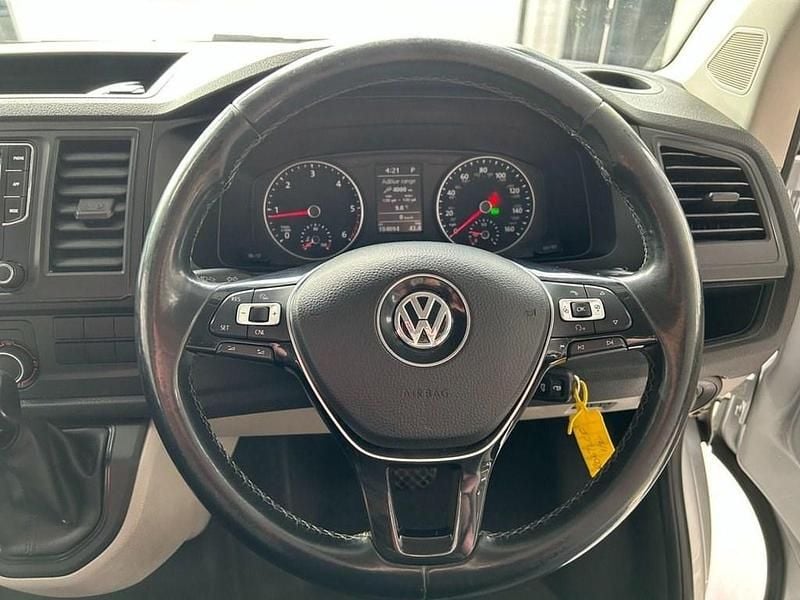 Begagnad VW Transporter Startline 2017 Silver Van