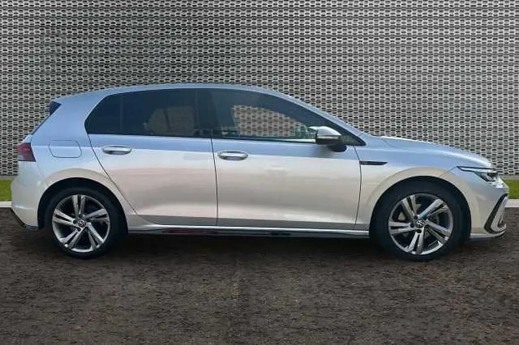 Used VW Golf VIII 130 HP (95 kW) 2022