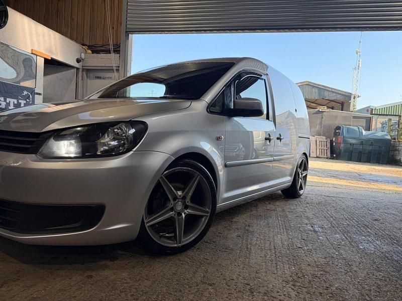 Used VW Caddy Startline 75 HP (55 kW) 2015 Silver MPV