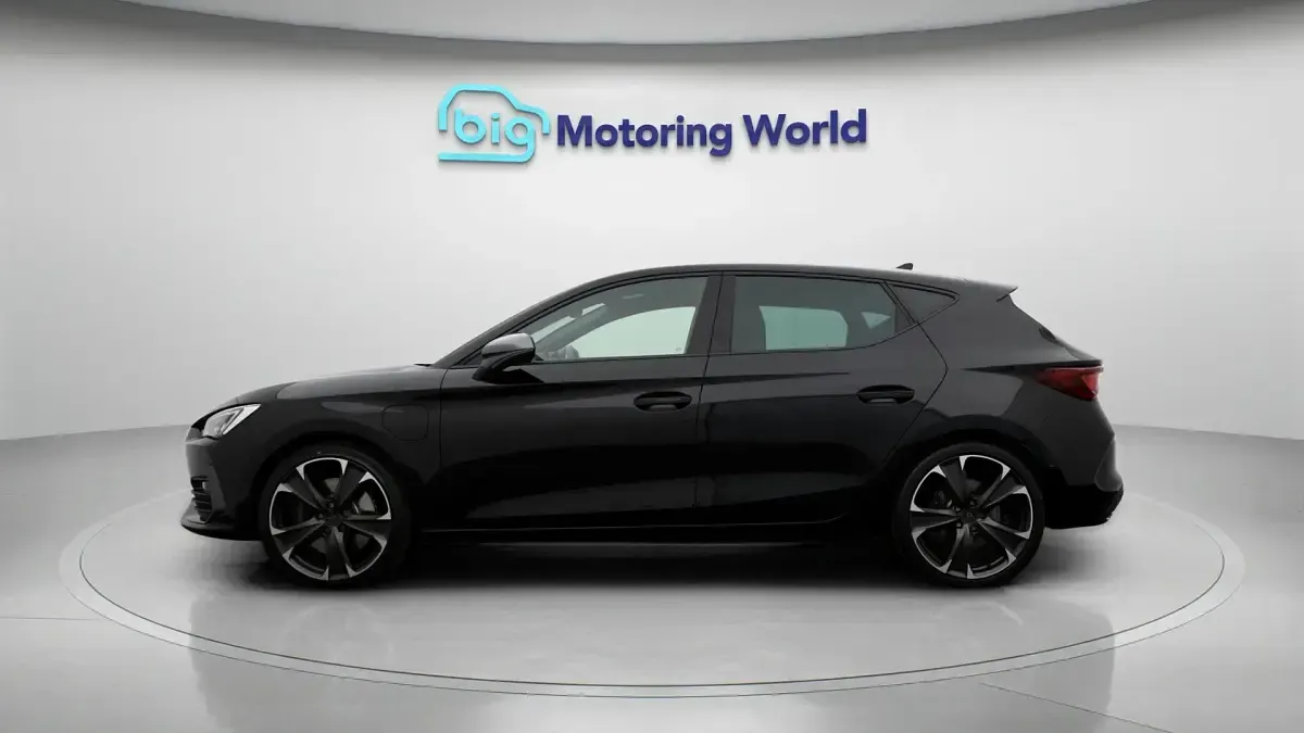 Used Cupra Leon VZ2 245 HP (180 kW) 2023 Black Hatchback