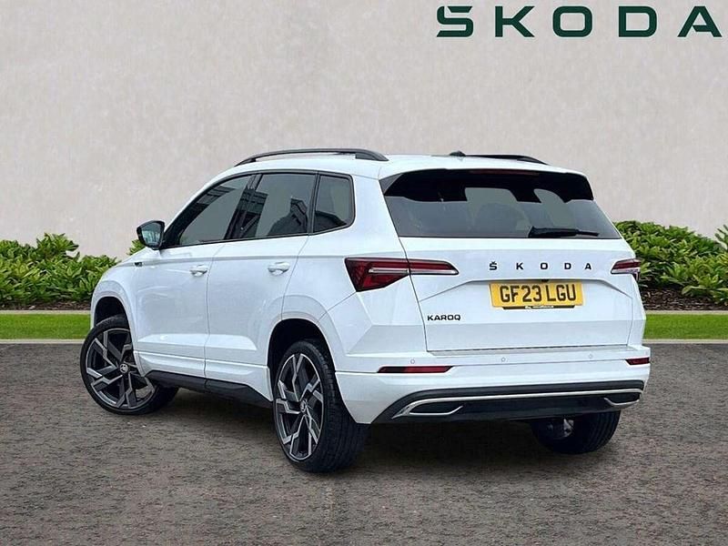 Used Skoda Karoq SportLine 150 HP (110 kW) 2023 Moon white metallic SUV