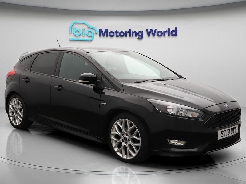 Black Used 2018 Ford Focus ST-Line Hatchback | £10,400 (Fair price) - Image 1/4