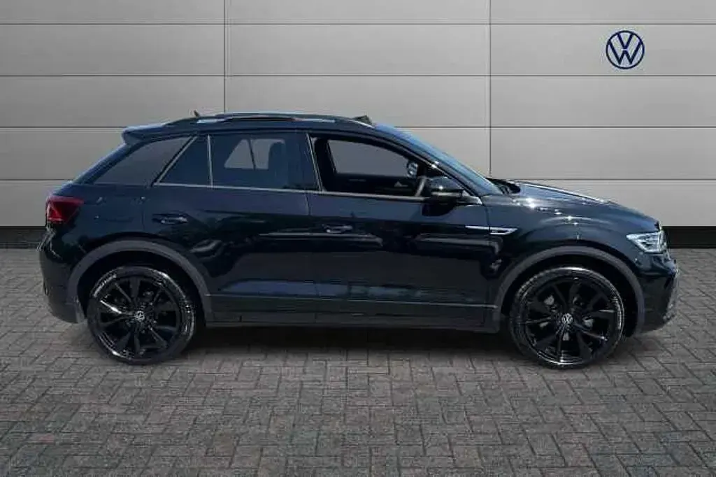 Used VW T-Roc Black Edition 150 HP (110 kW) 2025 Black SUV