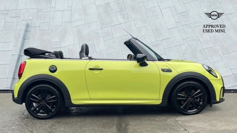 Used Mini Cooper S Cabriolet Sport 176 HP (129 kW) 2021 Yellow Cabriolet
