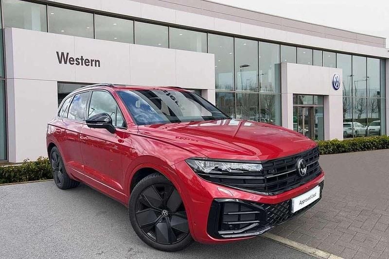 Red Used 2025 VW Touareg Black Edition SUV | £59,999 - Image 1/4