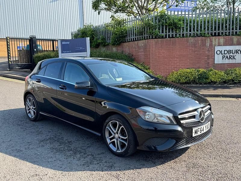 Used Mercedes A180 2014 Black Hatchback