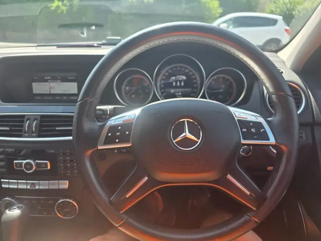 Used Mercedes C220 Executive 2013 Black Sedan