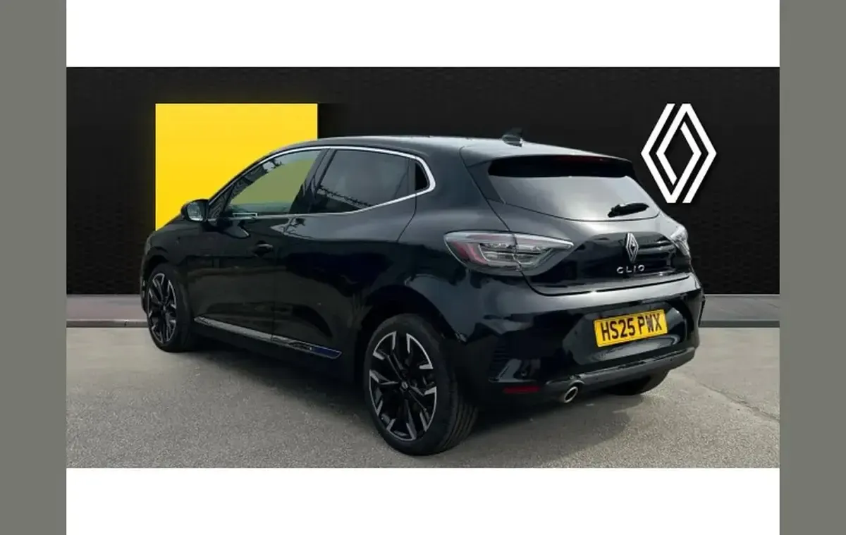 Used Renault Clio Techno 90 HP (66 kW) 2025 Black Hatchback