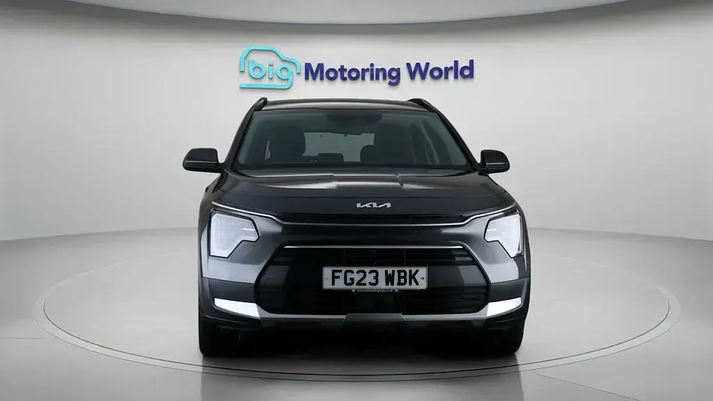Used Kia Niro 139 HP (102 kW) 2023 Grey SUV