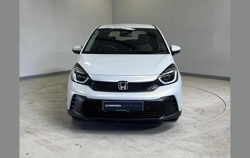 Used Honda Jazz Elegance 122 HP (89 kW) 2024 White Hatchback
