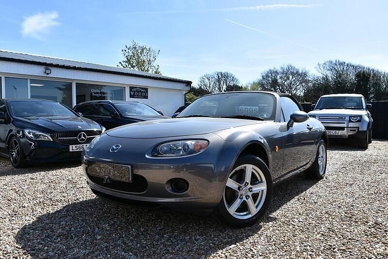 Begagnad Mazda MX5 126 HK (92 kW) 2007 Grå Cab