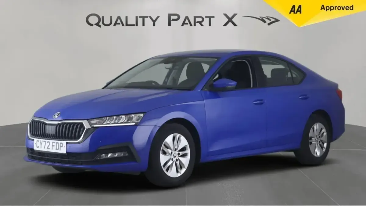 Begagnad Skoda Octavia SE Technology 110 HK (80 kW) 2023 Blå Halvkombi