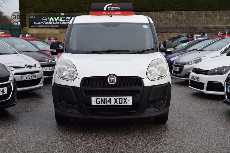 Used Fiat Doblò 90 HP (66 kW) 2014 White MPV