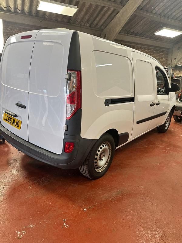 White Used 2016 Renault Kangoo Business Van | £3,650 - Image 1/3