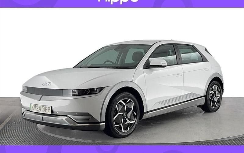 White Used 2024 Hyundai Ioniq Premium Hatchback | £20,800 (Fair price) - Image 1/4