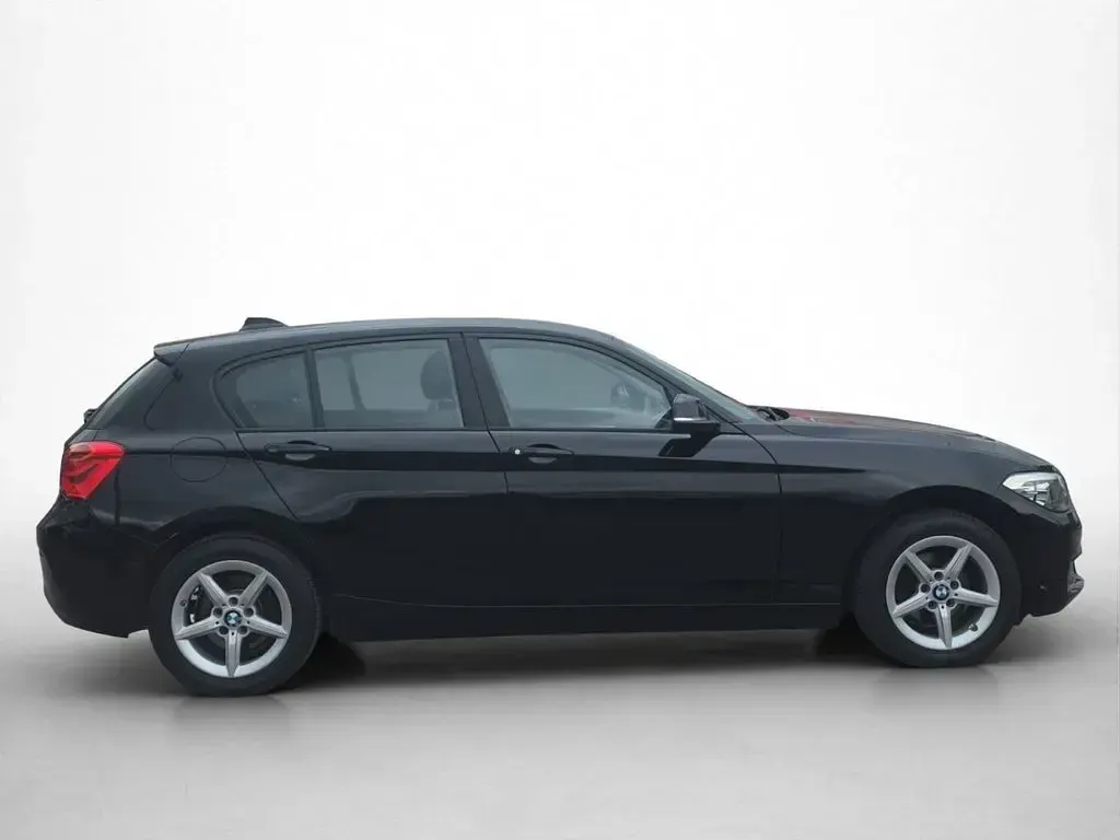 Used BMW 118 Comfort Edition 150 HP (110 kW) 2015 Black Hatchback