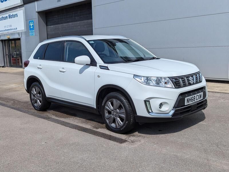 White Used 2019 Suzuki Vitara SZ-T SUV | £10,995 (Good price) - Image 1/4