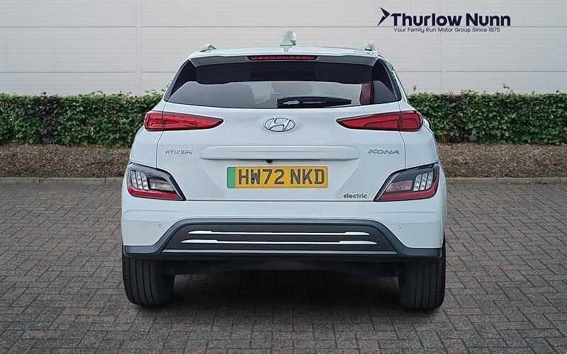 Used Hyundai Kona Ultimate 150 kW (204 HP) 2022 White SUV
