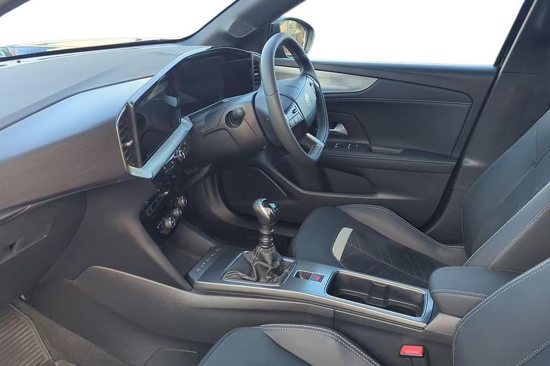 Used Vauxhall Mokka Ultimate 136 HP (100 kW) 2025 Black SUV