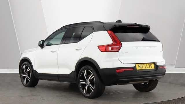 Used Volvo XC40 R-Design 197 HP (144 kW) 2022 SUV