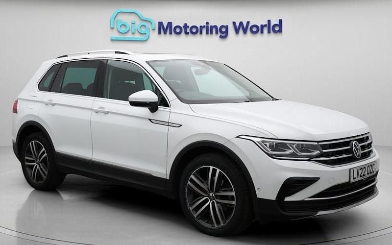 Used 2022 VW Tiguan Elegance SUV | £22,800 (Fair price) - Image 1/4