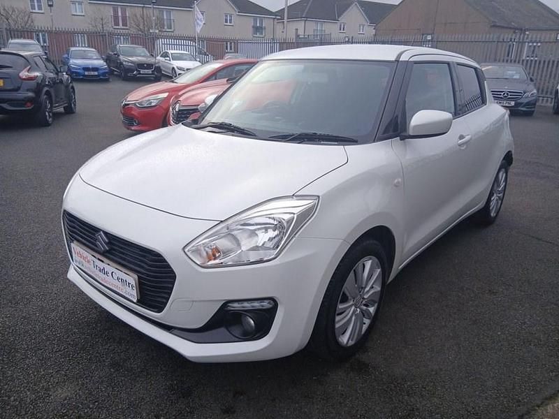 Used Suzuki Swift SZ-T 111 HP (81 kW) 2017 White Hatchback