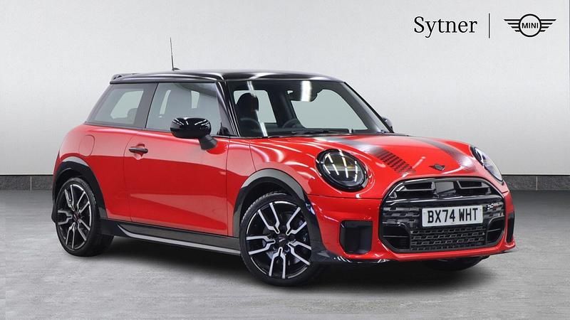 Used Mini Cooper Hatch 154 HP (113 kW) 2024 Red Hatchback