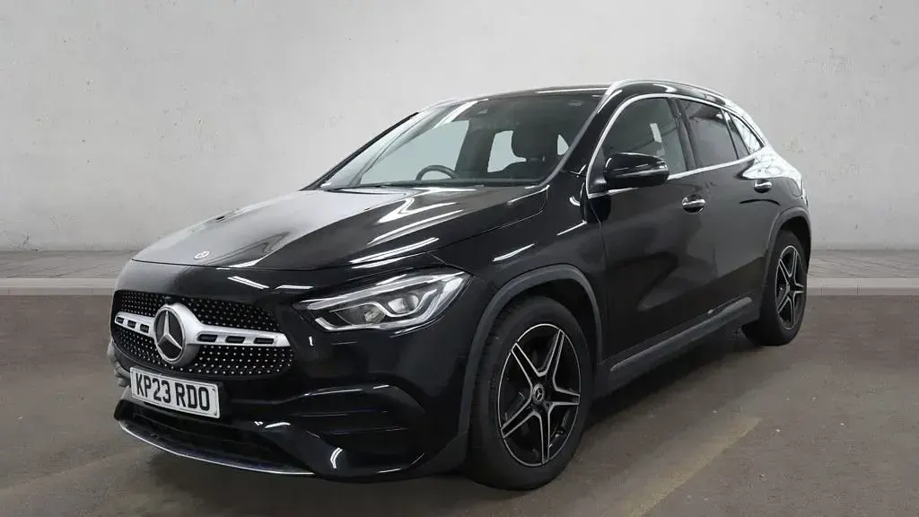Used Mercedes GLA200 AMG Line Premium 163 HP (119 kW) 2023 Black SUV