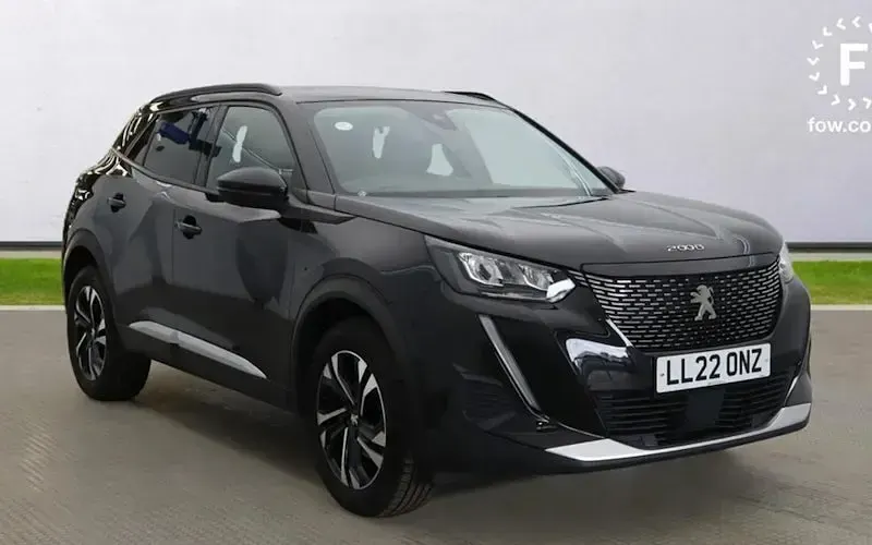 Used Peugeot 2008 Allure Premium 110 HP (80 kW) 2022 SUV