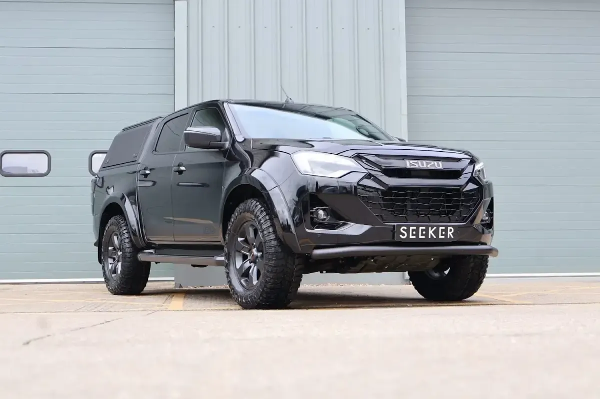 New Isuzu D-Max 2026 Black Pickup